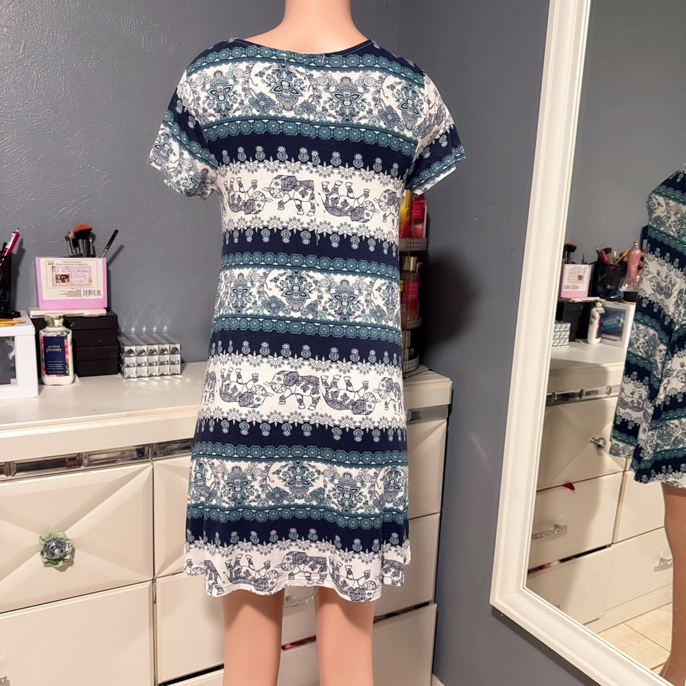 Bohemian Elephant Print Dress - Picture 8 of 12